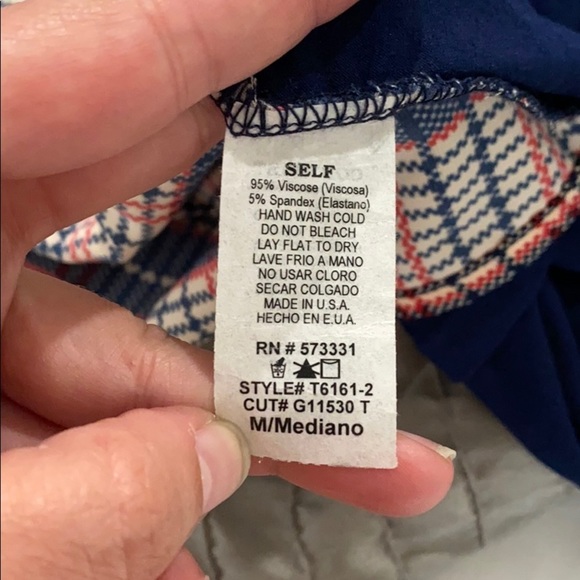 Chic Plaid & Navy Open-Front Cardigan 💕 - Picture 6 of 7